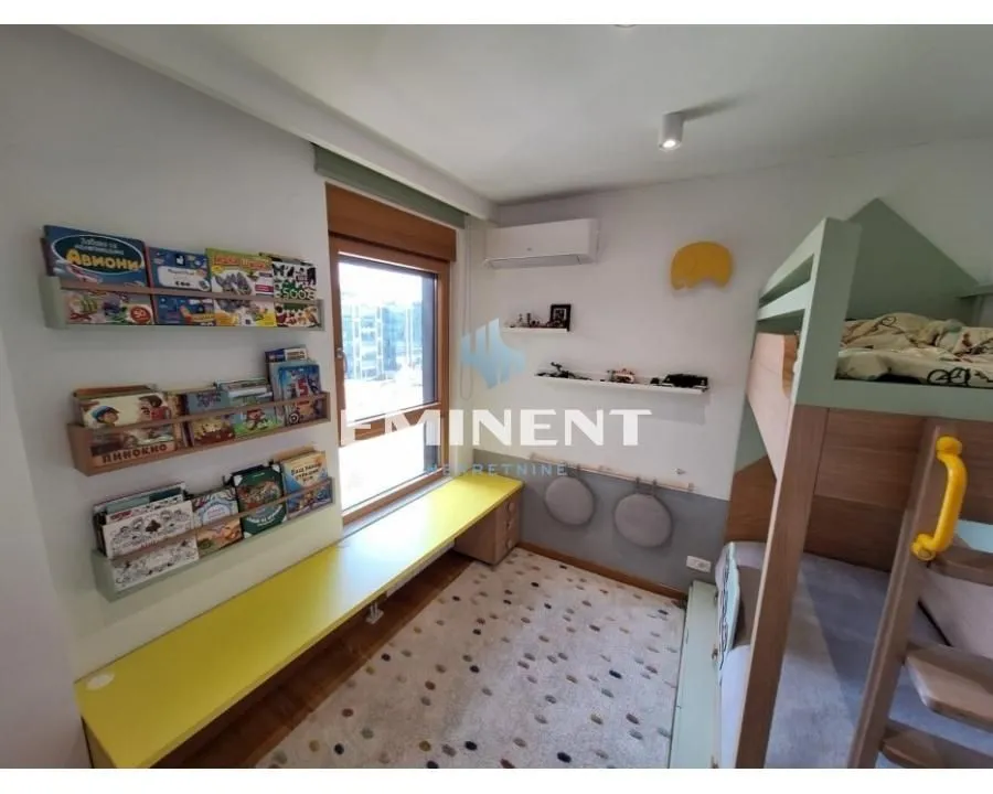 Sale, three bedroom apartment, 75m², Novi Beograd Blok 65, Novi Beograd Sve Podlokacije
