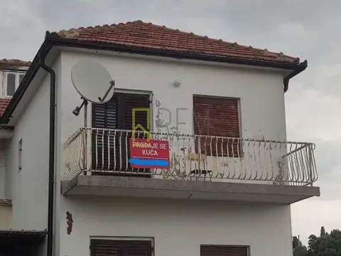 Prodaja, kuća, 250m², Ulcinj, Crna Gora