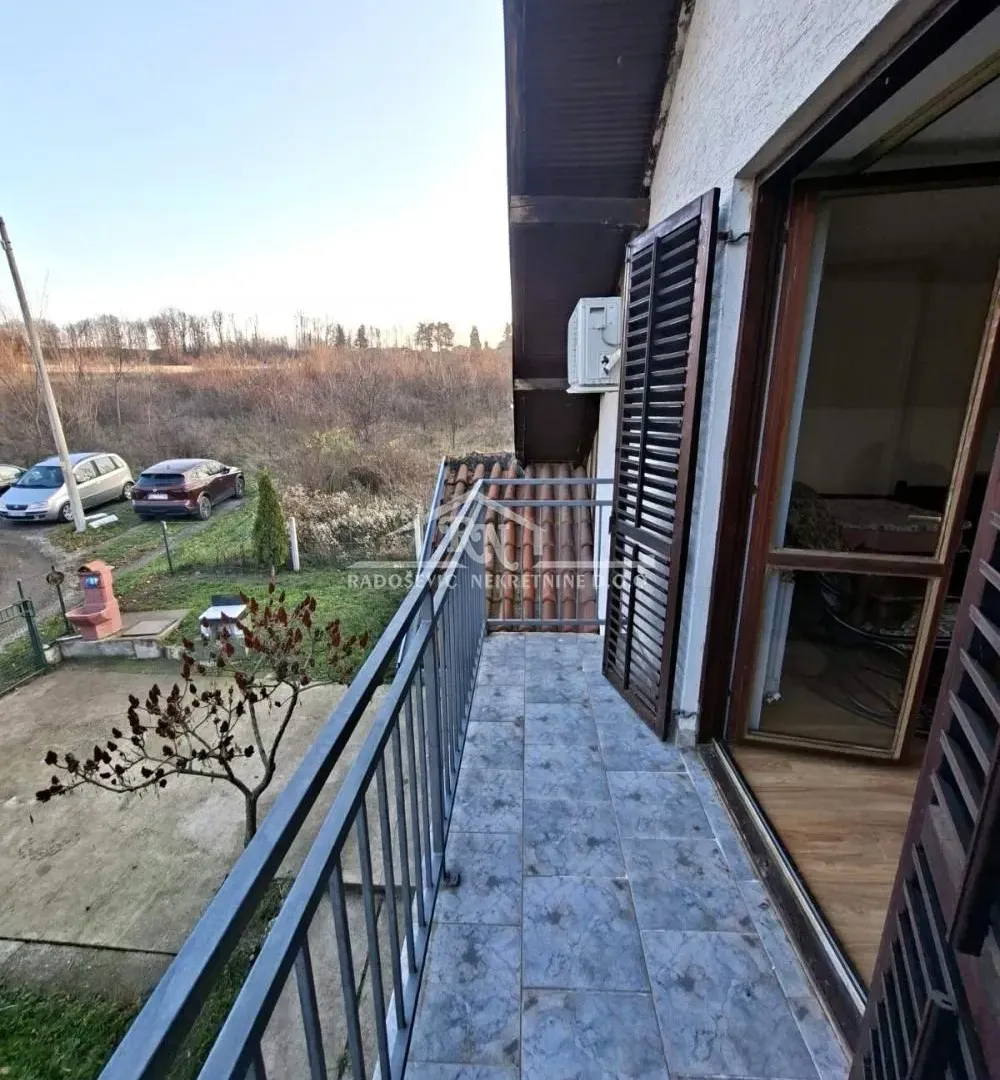 Sale, house, 208m², Voždovac Sve Podlokacije, Beograd