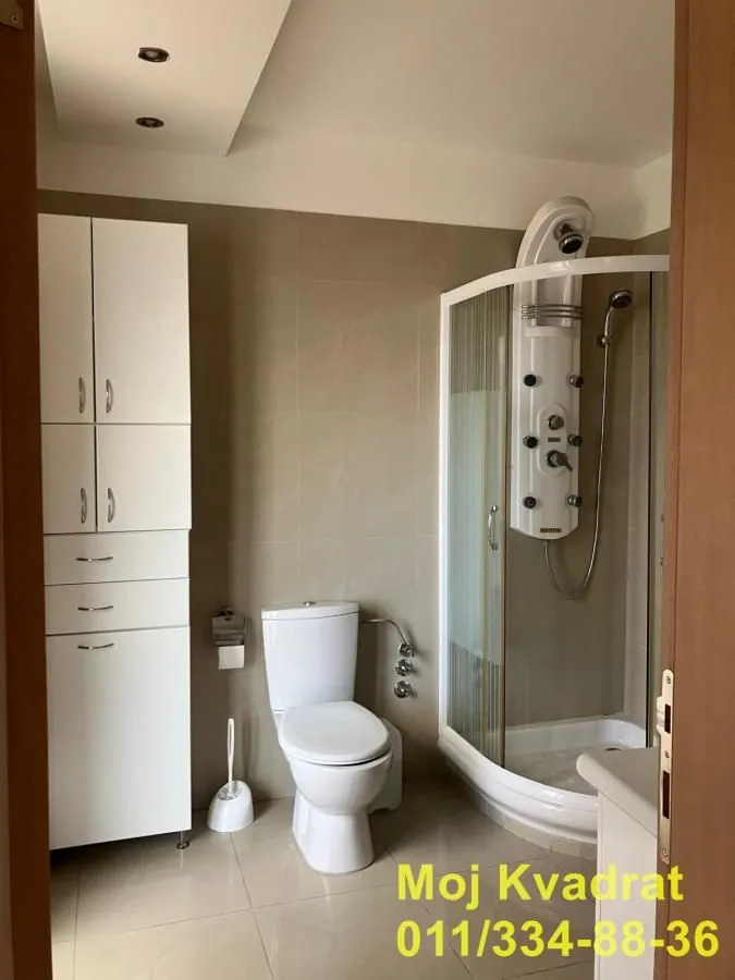 Prodaja, kuća, 265m², Banovo Brdo, Beograd