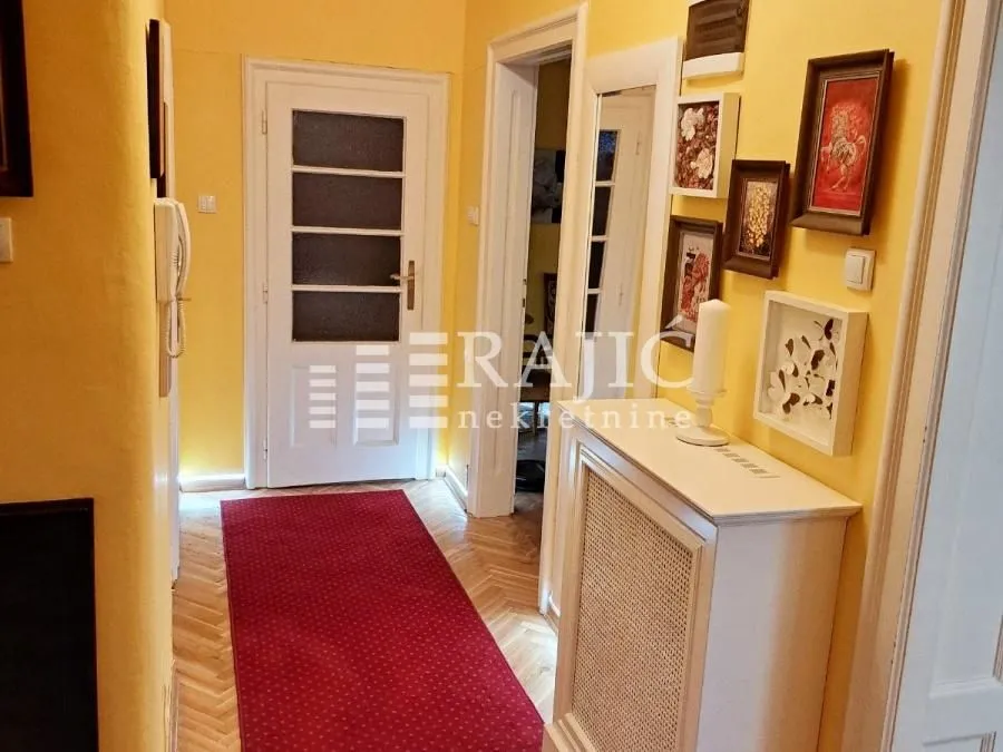Rent, house, 125m², Savski Venac, Beograd