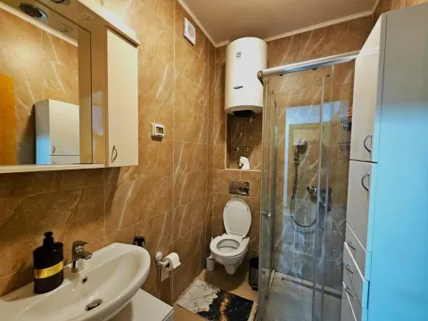 Rent, one bedroom apartment, 52m², Dalmatinska ulica, Podgorica - image 14