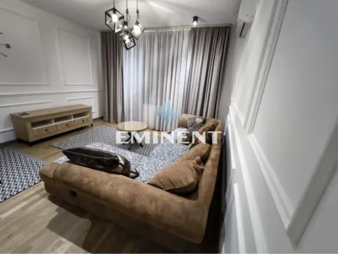 Rent, three bedroom apartment, 60m², Južni Bulevar, Vračar Sve Podlokacije - image 2