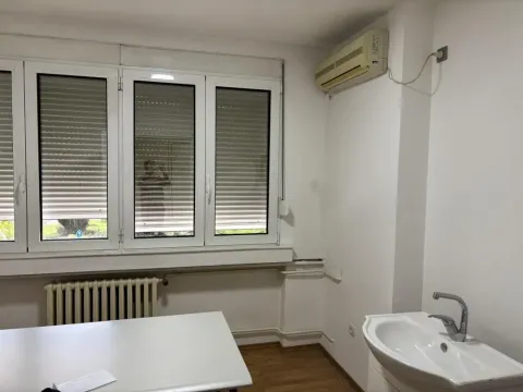 Rent, three bedroom apartment, 61m², Zemun Sve Podlokacije, Beograd - image 7