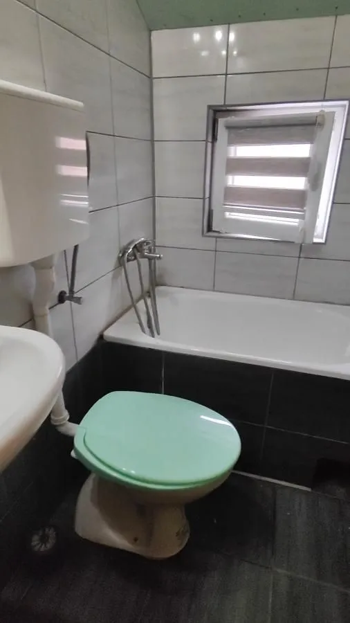 Prodaja, dvosoban stan, 72m², Levač, Jagodina