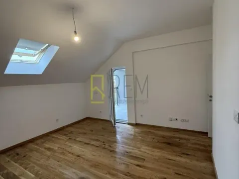 Prodaja, jednosoban stan, 43m², Zabjelo, Podgorica - image 2