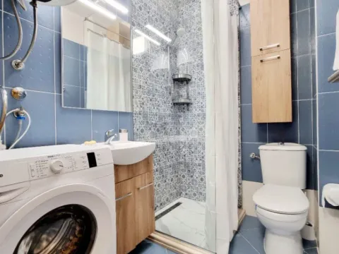 Izdavanje, garsonjera, 35m², Rozino, Budva - image 4