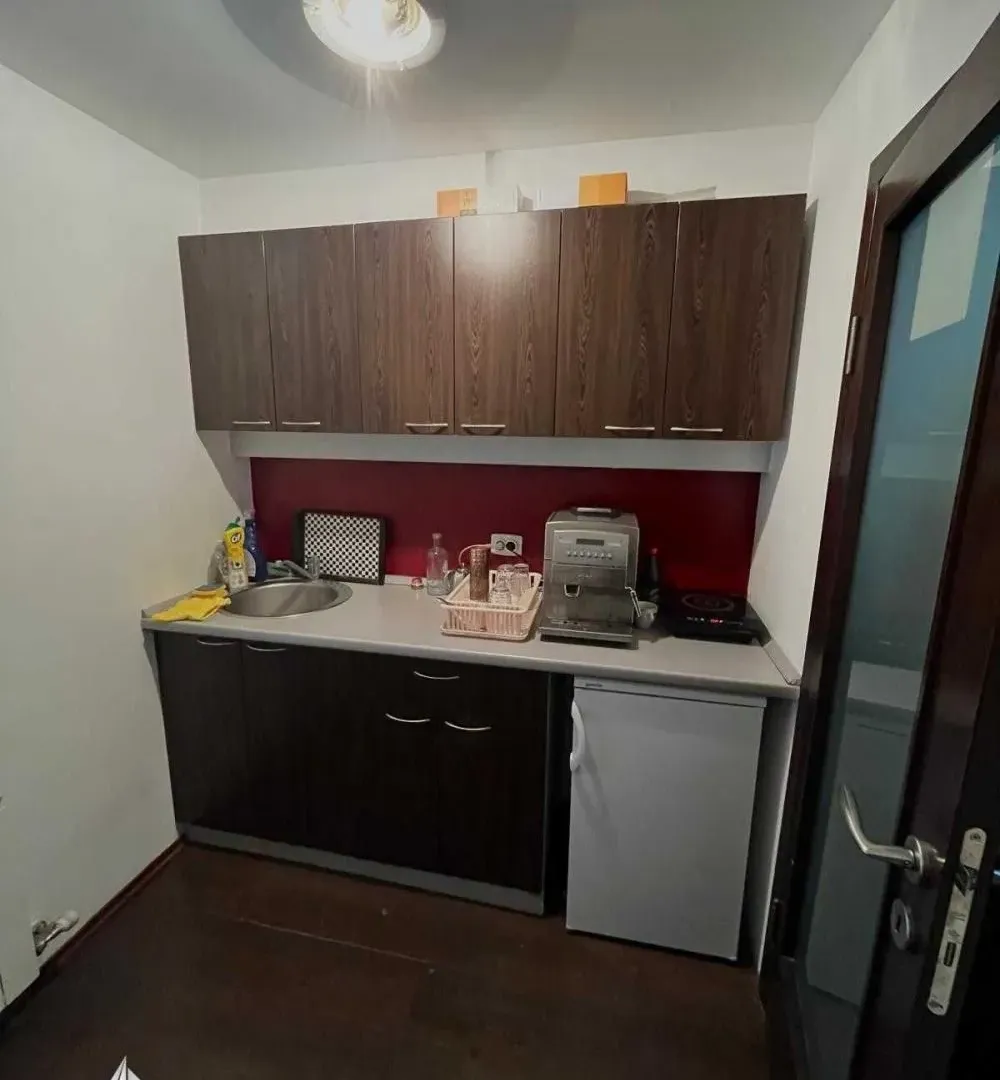 Prodaja, četvorosoban stan, 87m², Južni Bulevar, Vračar Sve Podlokacije
