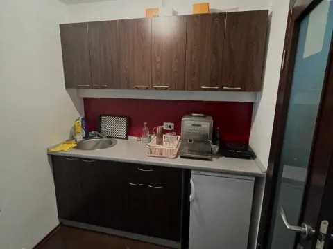 Prodaja, četvorosoban stan, 87m², Južni Bulevar, Vračar Sve Podlokacije - image 11