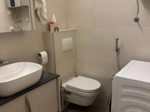 Izdavanje, stan, 55m², Dobrota, Kotor - image 4