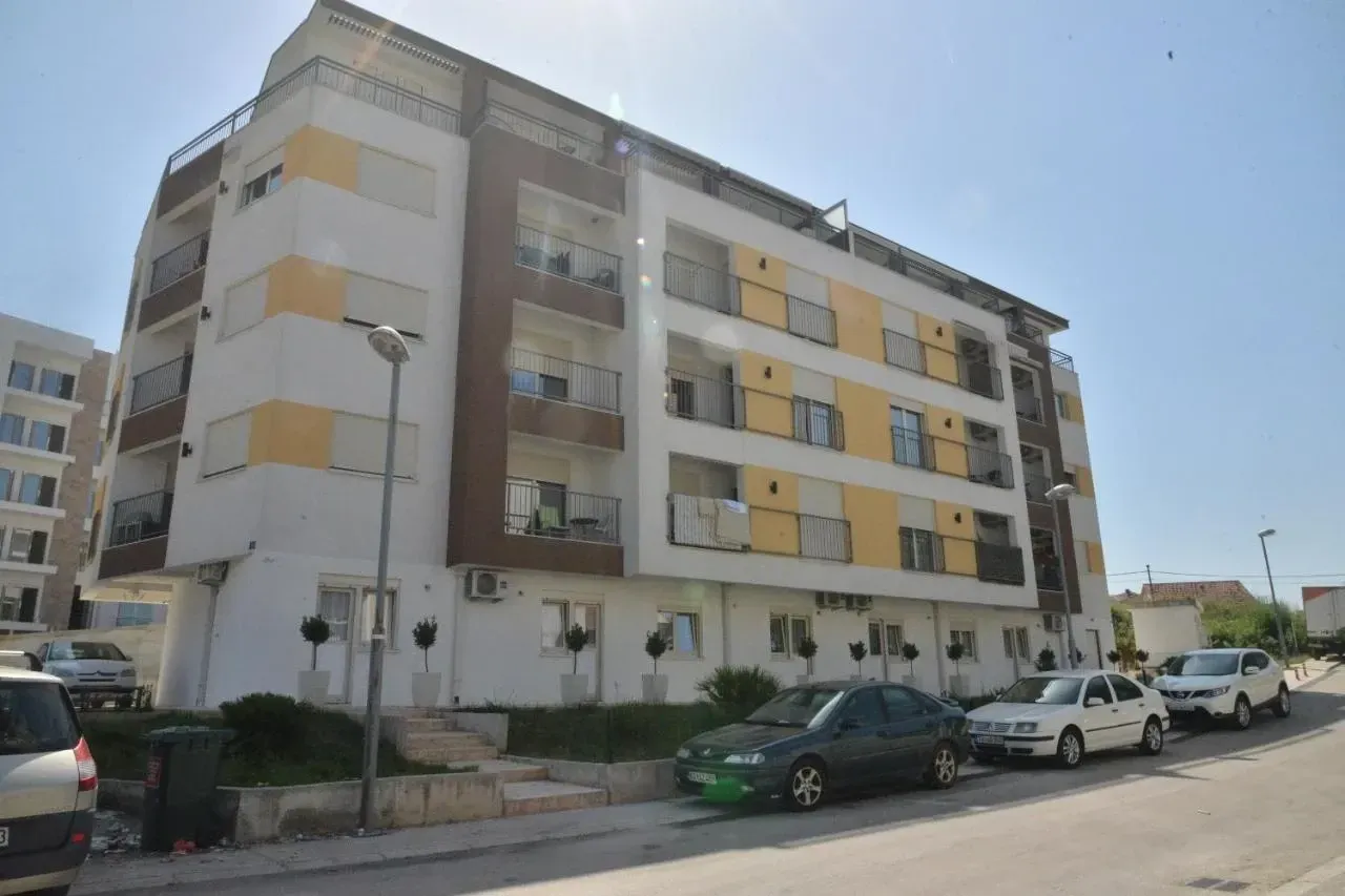 Prodaja, stan, 239m², Tivat, Crna Gora