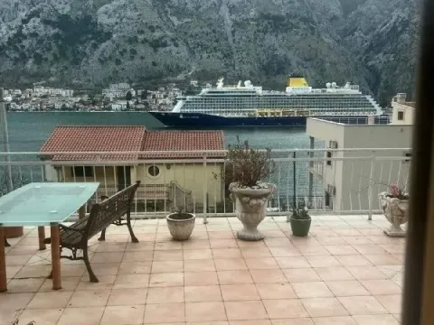Prodaja, kuća, 172m², Muo, Kotor - image 3