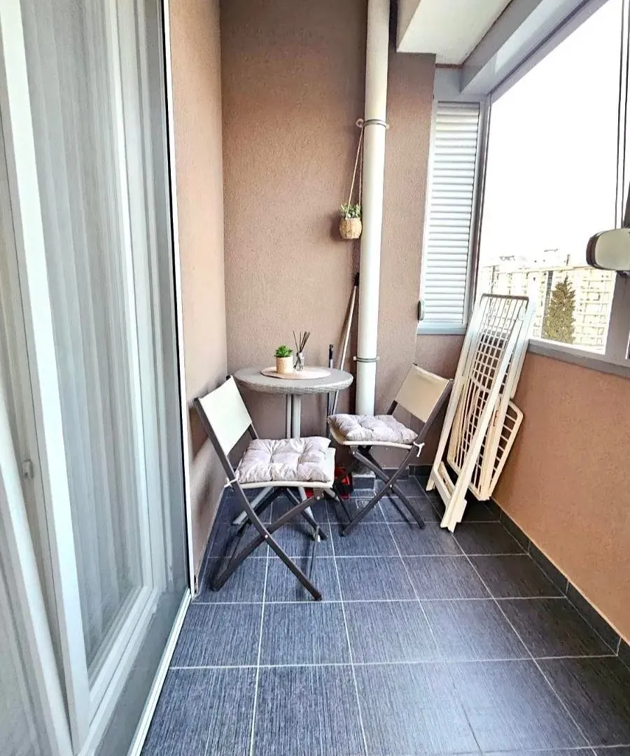 Rent, one bedroom apartment, 45m², Pobrežje, Podgorica