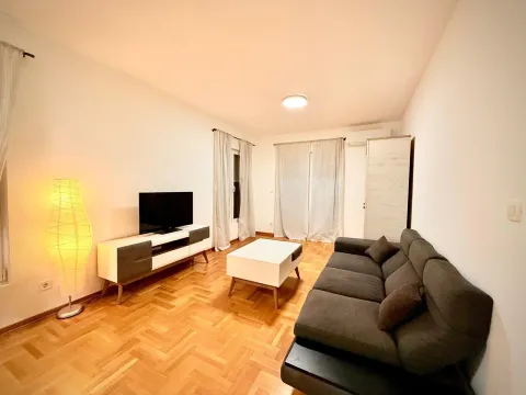 Sale, two bedroom apartment, 75m², Budva, Crna Gora - image 1
