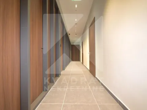 Sale, office space, 2542m², Centar, Podgorica - image 9