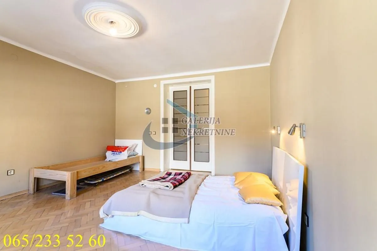 Sale, three bedroom apartment, 72m², Zeleni Venac, Beograd