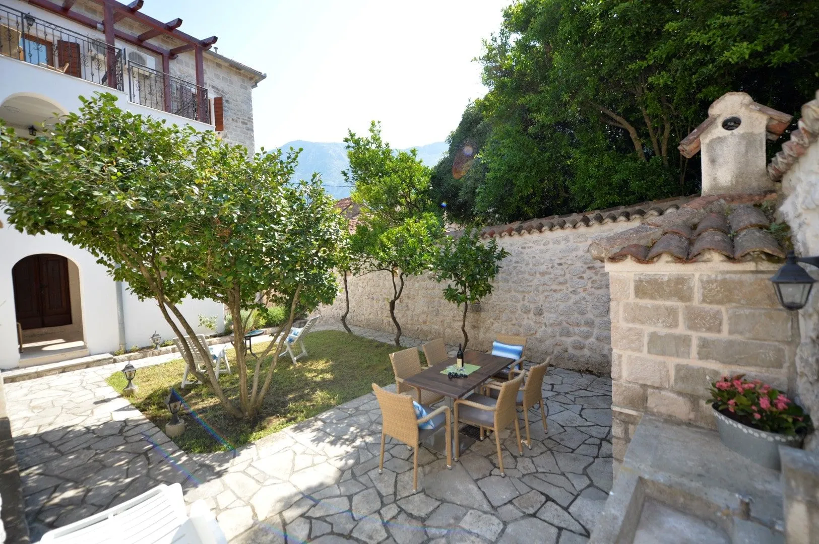 Prodaja, kuća, 251m², Prčanj, Kotor