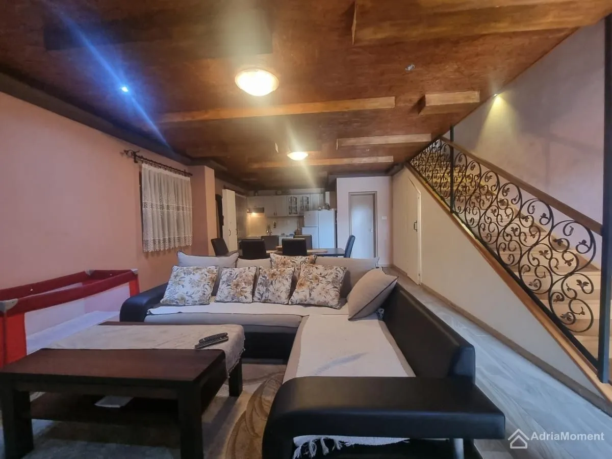Prodaja, kuća, 278m², Kruševice, Herceg Novi