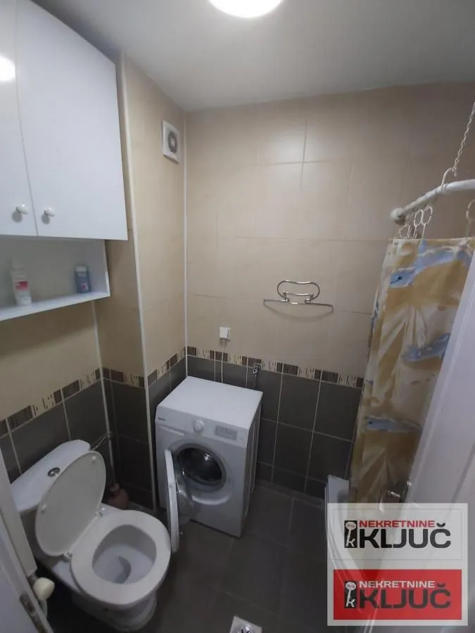 Izdavanje, garsonjera, 26m², Novo naselje, Novi Sad