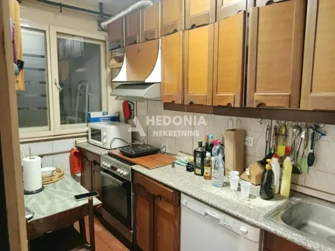 Sale, three bedroom apartment, 85m², Zemun Gornji Grad, Zemun Sve Podlokacije - image 5