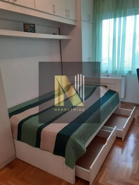 Izdavanje, jednosoban stan, 38m², Nova Detelinara, Novi Sad Sve Podlokacije