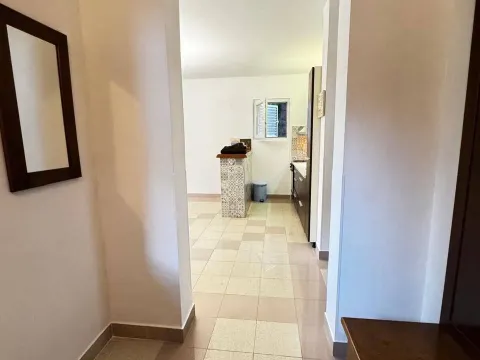 Sale, one bedroom apartment, 51m², Golubovina, Budva - image 4