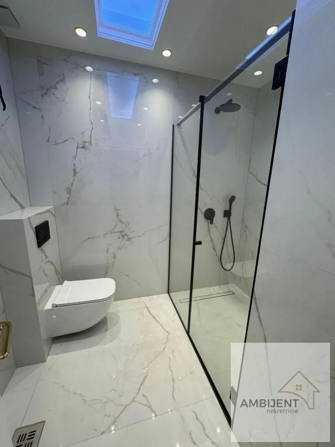 Prodaja, stan, 162m², Bulbulder, Zvezdara Sve Podlokacije