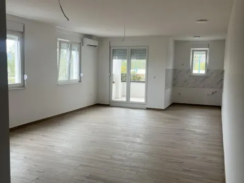Prodaja, jednosoban stan, 36m², Adice, Novi Sad Sve Podlokacije - image 6