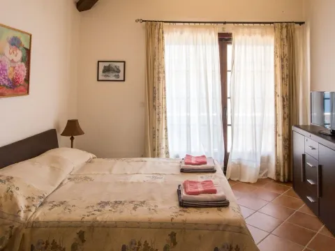 Prodaja, kuća, 235m², Kostanjica, Kotor - image 8