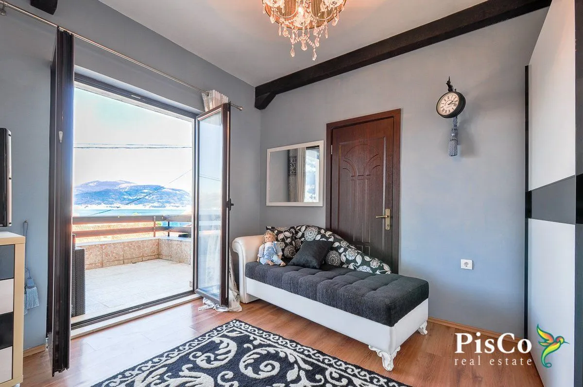 Prodaja, kuća, 130m², Tivat, Crna Gora