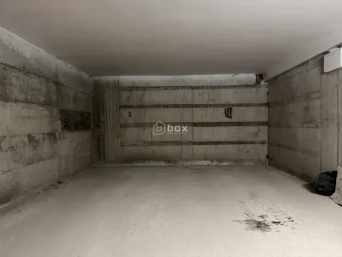 Sale, parking/garage, 15m², Pantelej, Niš - image 2