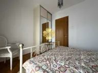 Izdavanje, trosoban stan, 100m², Blok 9, Podgorica - image 12