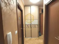 Izdavanje, dvosoban stan, 88m², City Kvart, Podgorica - image 9