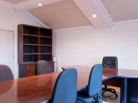 Izdavanje, poslovni prostor, 260m², Ledine, Beograd - image 3