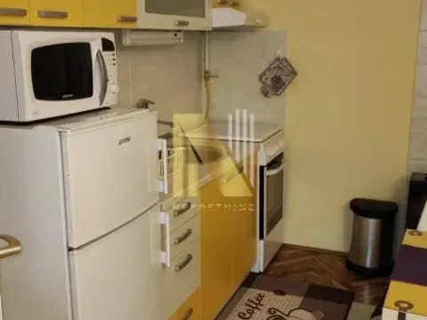 Izdavanje, jednosoban stan, 37m², Salajka, Novi Sad Sve Podlokacije - image 10