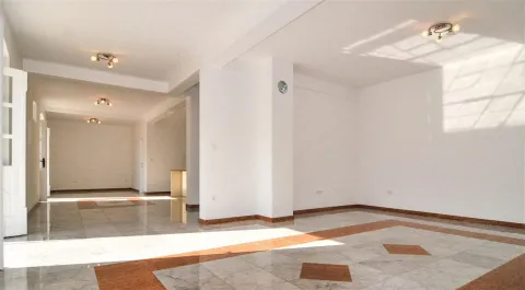 Prodaja, kuća, 320m², Dražin Vrt, Kotor - image 10