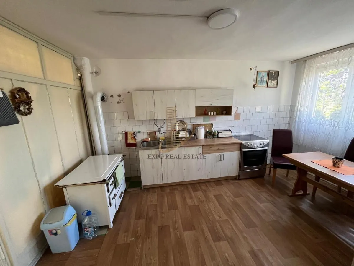 Prodaja, kuća, 100m², Maradik, Inđija