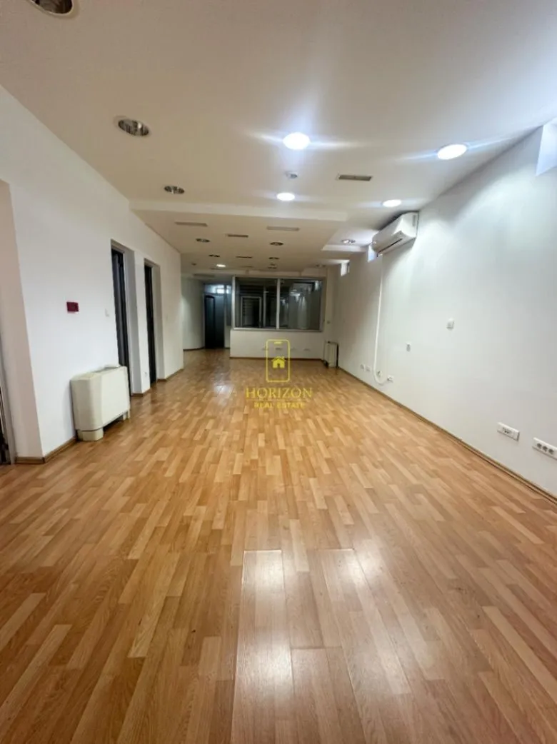 Izdavanje, poslovni prostor, 150m², Preko Morače, Podgorica