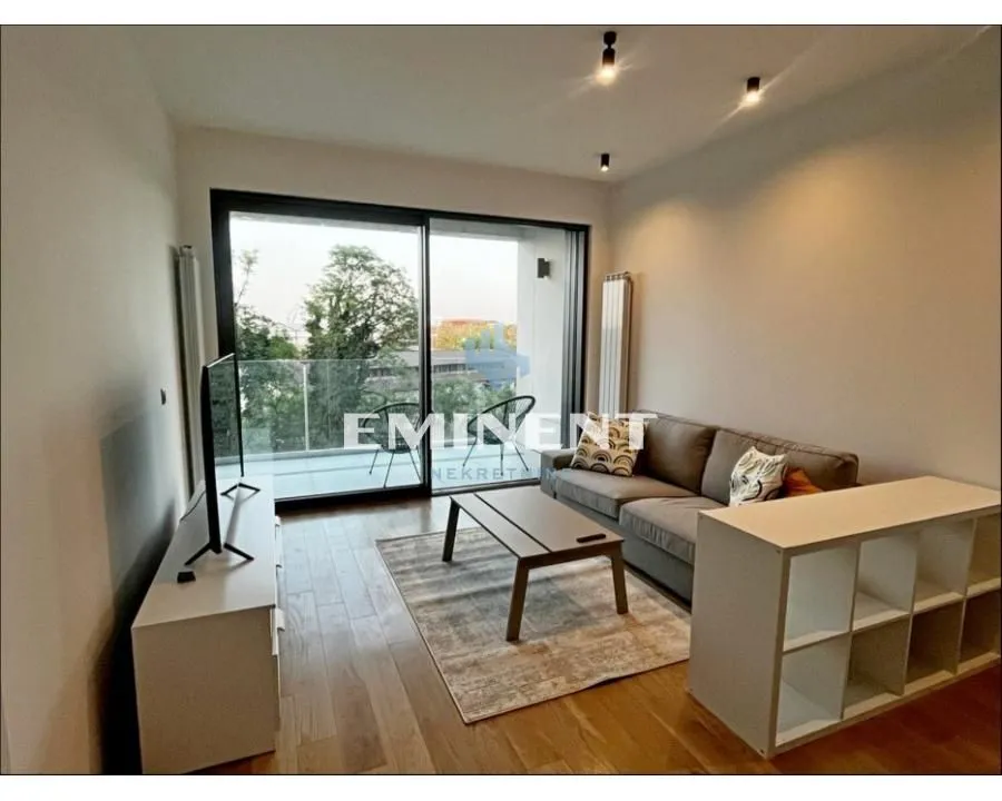 Rent, two bedroom apartment, 50m², Stari Grad, Beograd