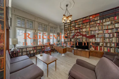 Sale, four bedroom apartment, 139m², Stari Grad, Beograd - image 15