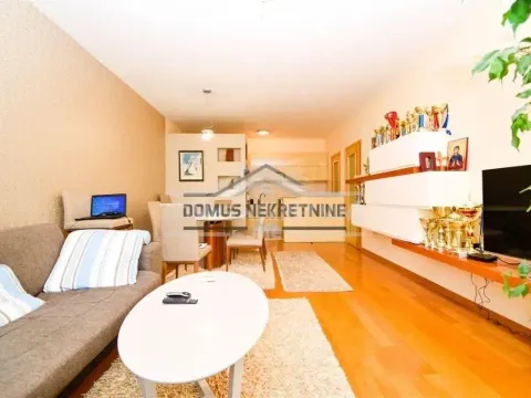 Rent, three bedroom apartment, 100m², Blok 6, Podgorica - image 3