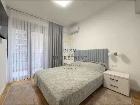 Izdavanje, dvosoban stan, 70m², Stari Aerodrom, Podgorica - image 15