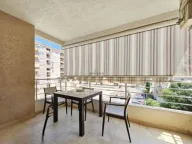 Izdavanje, dvosoban stan, 76m², Centar, Budva - image 4