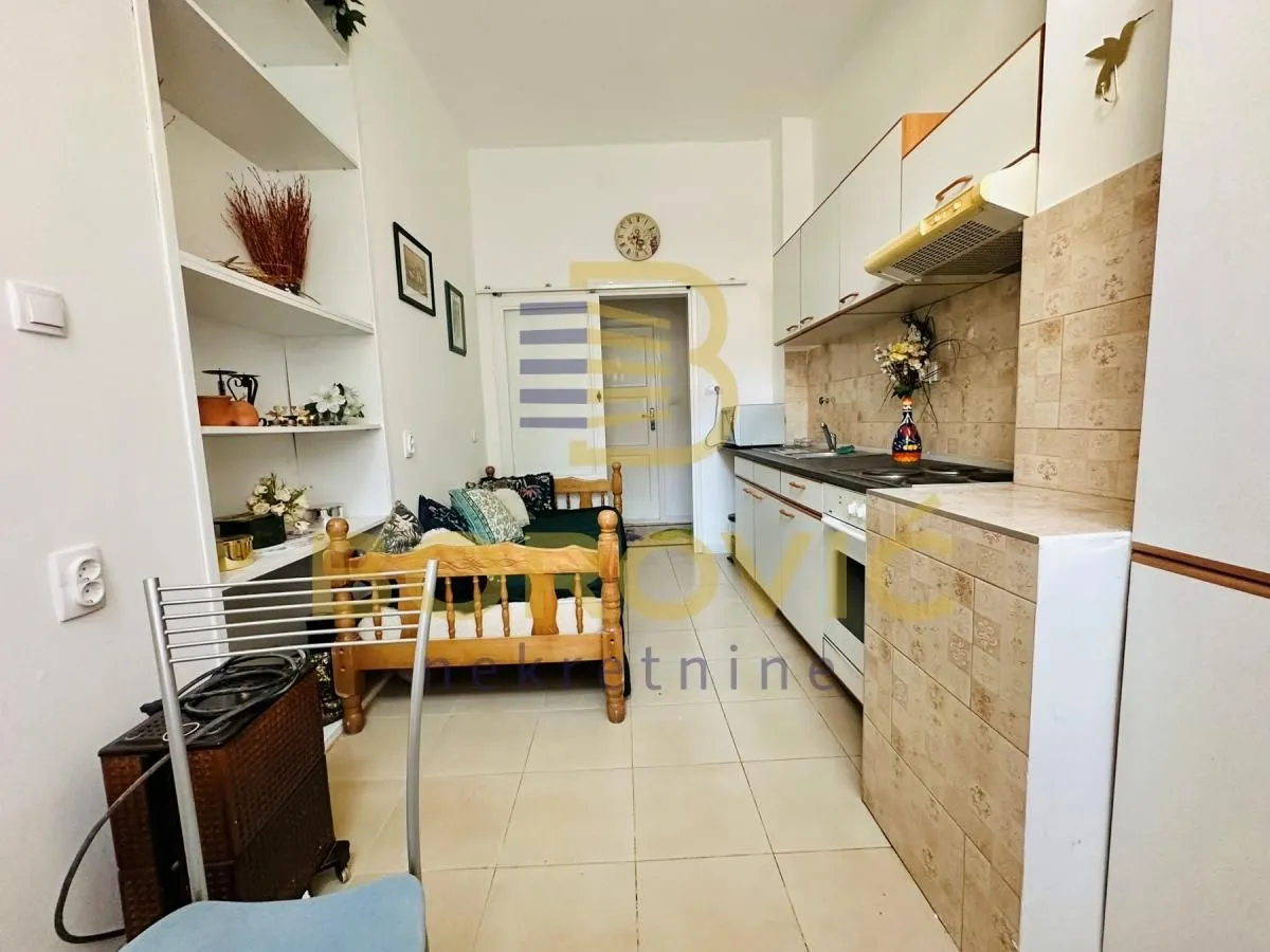 Rent, one bedroom apartment, 35m², Savski Venac, Beograd