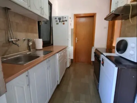 Rent, three bedroom apartment, 84m², Seljanovo, Tivat - image 8