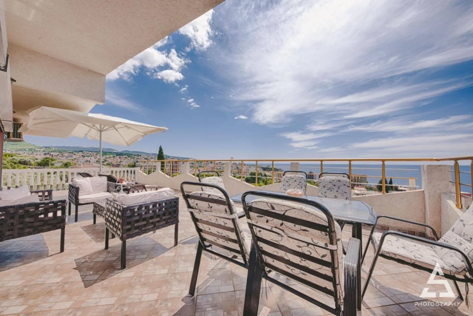 Rent, three bedroom apartment, 200m², Dobre Vode, Bar