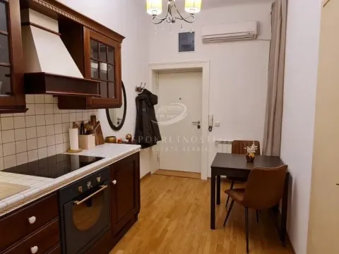 Izdavanje, jednosoban stan, 34m², Kalenić Pijaca, Vračar Sve Podlokacije - image 15