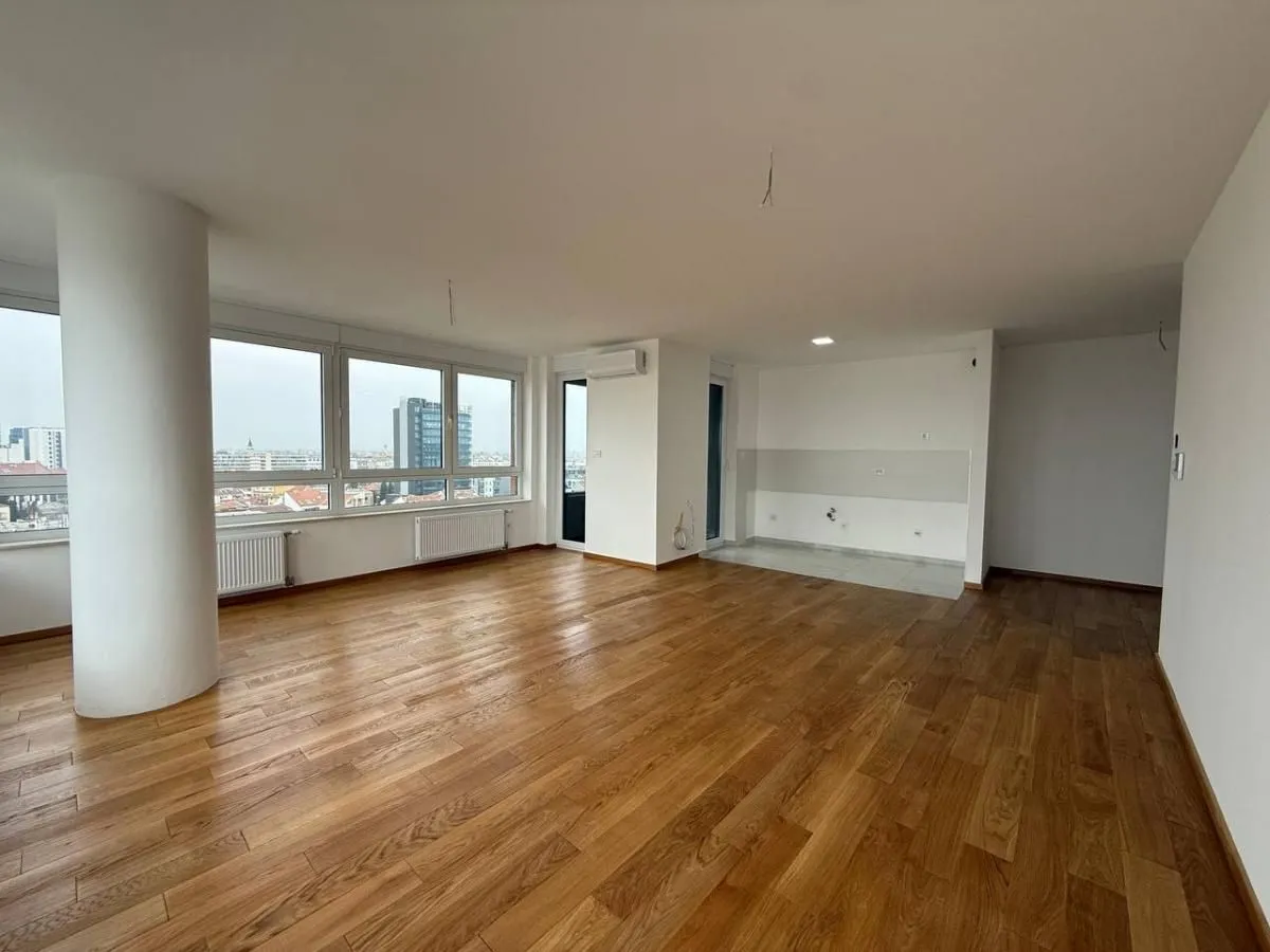 Rent, office space, 117m², Centar, Novi Sad