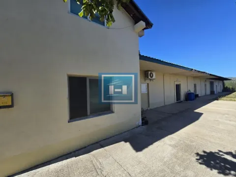 Sale, office space, 482m², Vladičin Han, Srbija