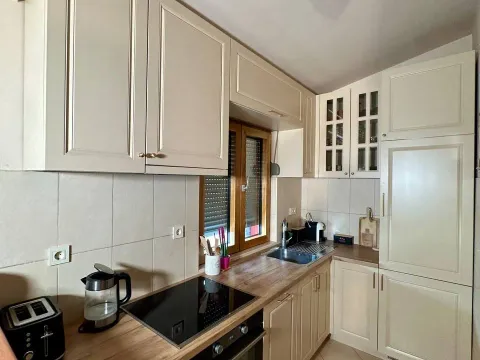 Izdavanje, stan, 37m², Preko Morače, Podgorica - image 11
